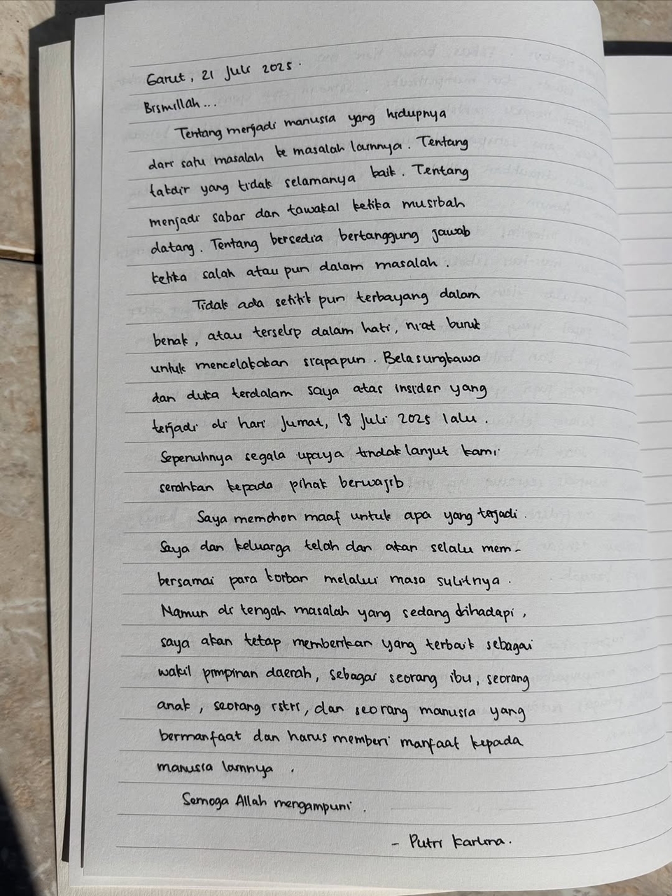 Tulisan Tangan Putri Karlina [Instagram]